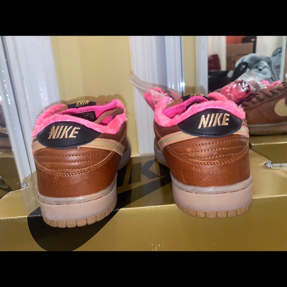 2007 Nike SB Dunk Low Gibson Guitar Case - Picture 4 of 9